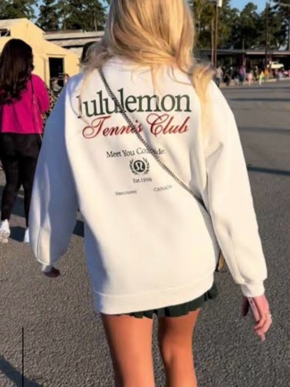 LULULEMON TENNIS CLUB PULLOVER SWEATSHIRT SZ S SMALL Logo WHITE